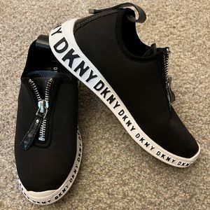 DKNY Shoes (7.5)